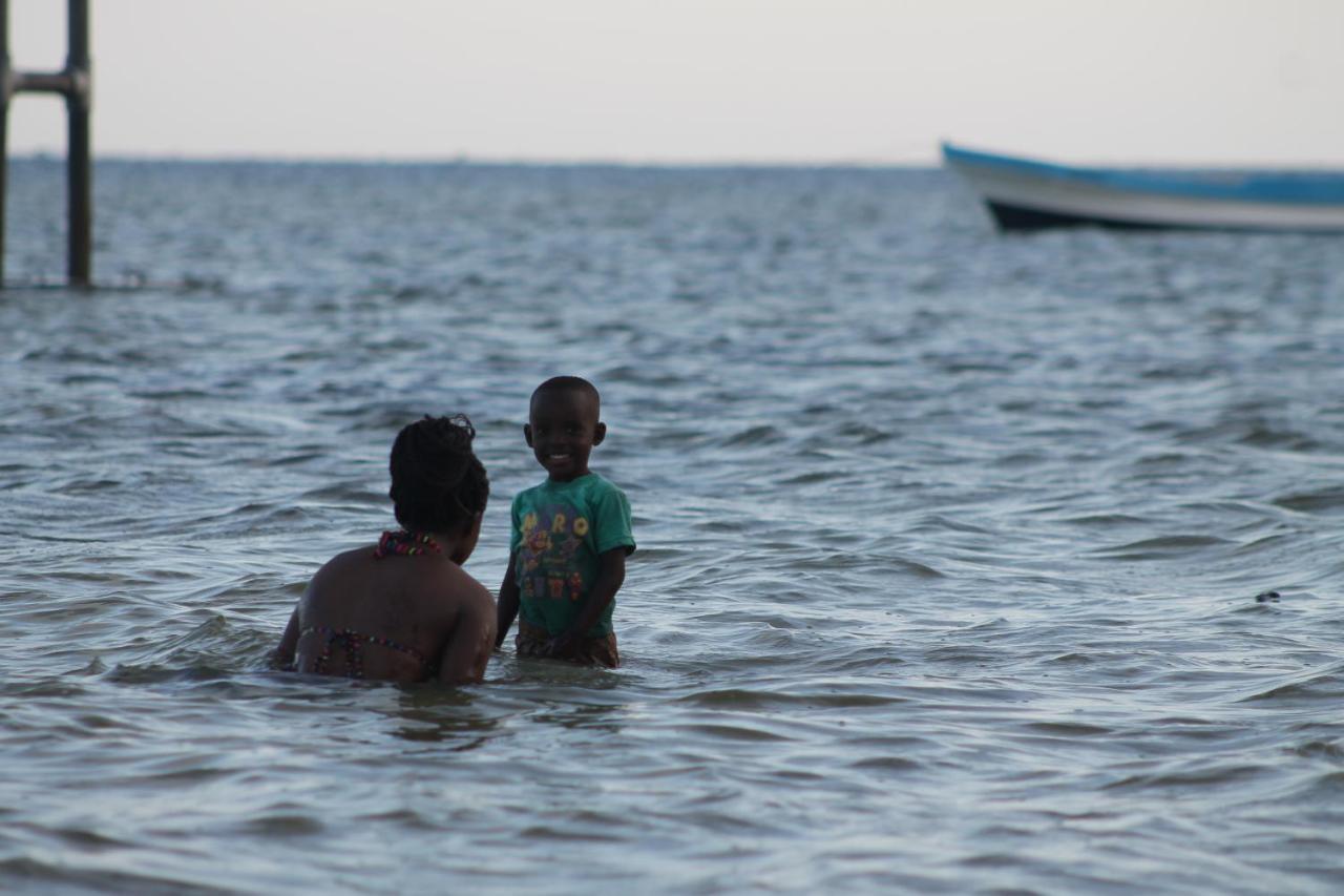 מומבסה Oluwa Seun Beach Cottages, Mtwapa מראה חיצוני תמונה